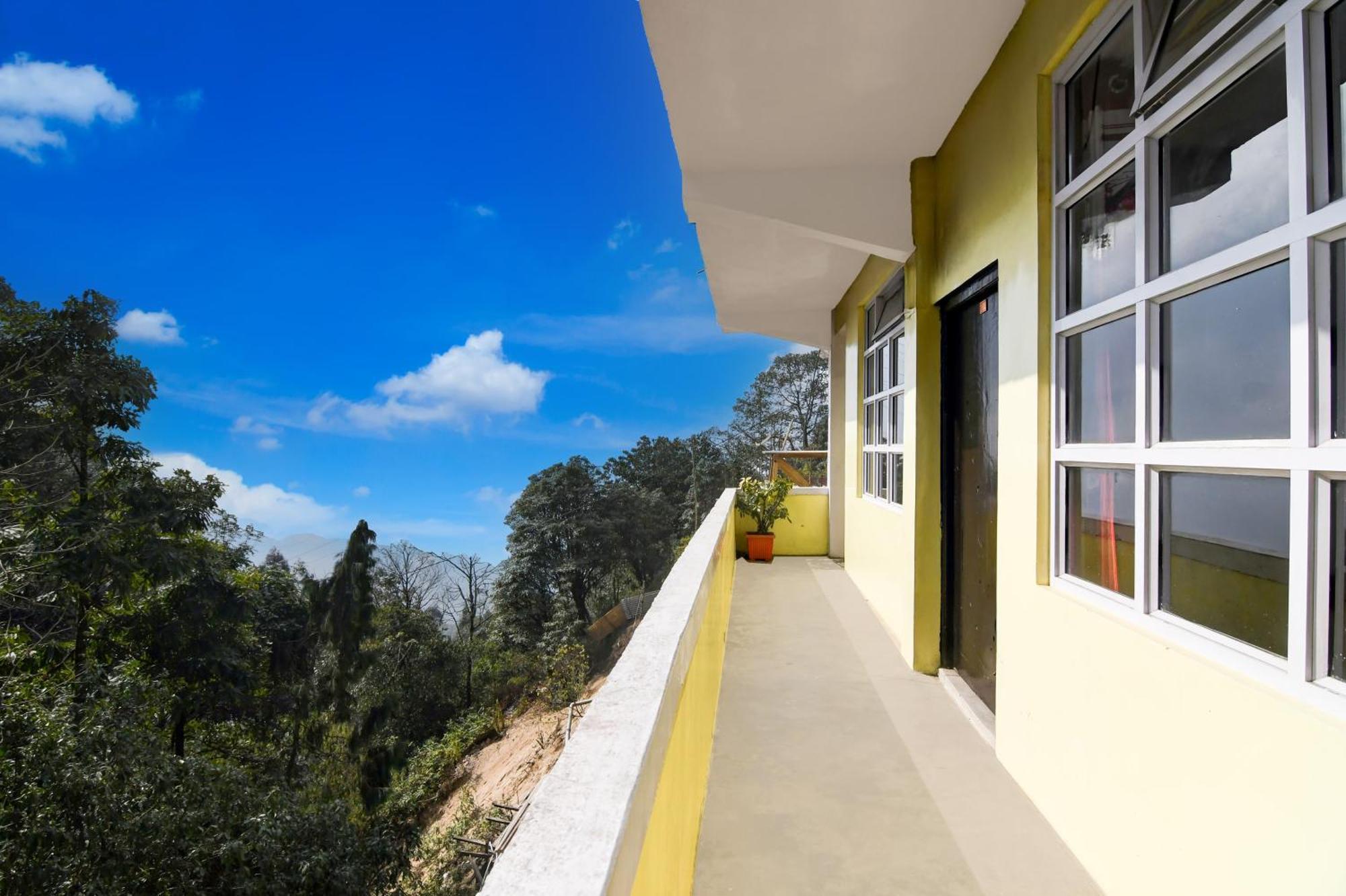 Super Hotel O Ghoom Formerly Aps Homestay Ghum ภายนอก รูปภาพ