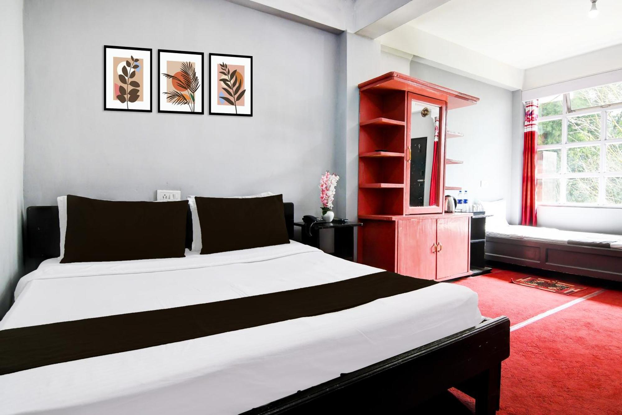 Super Hotel O Ghoom Formerly Aps Homestay Ghum ภายนอก รูปภาพ